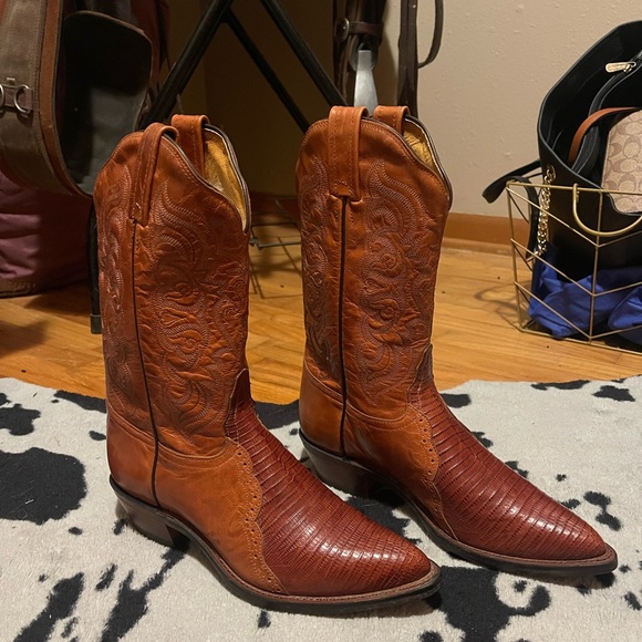 Tony Lama Cowgirl boots - Picture 2 of 6